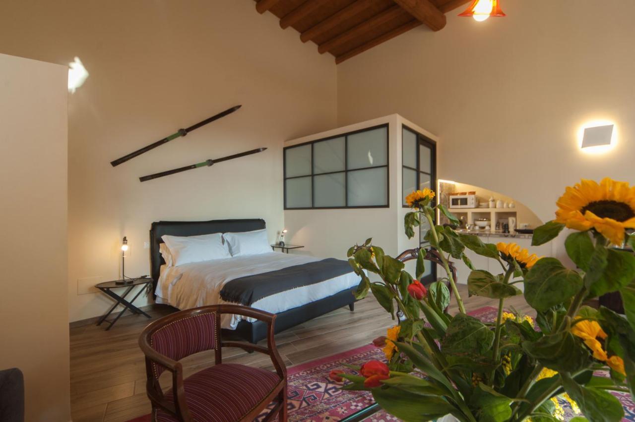 La Soffitta Covelli Bed and Breakfast Trani Exteriör bild